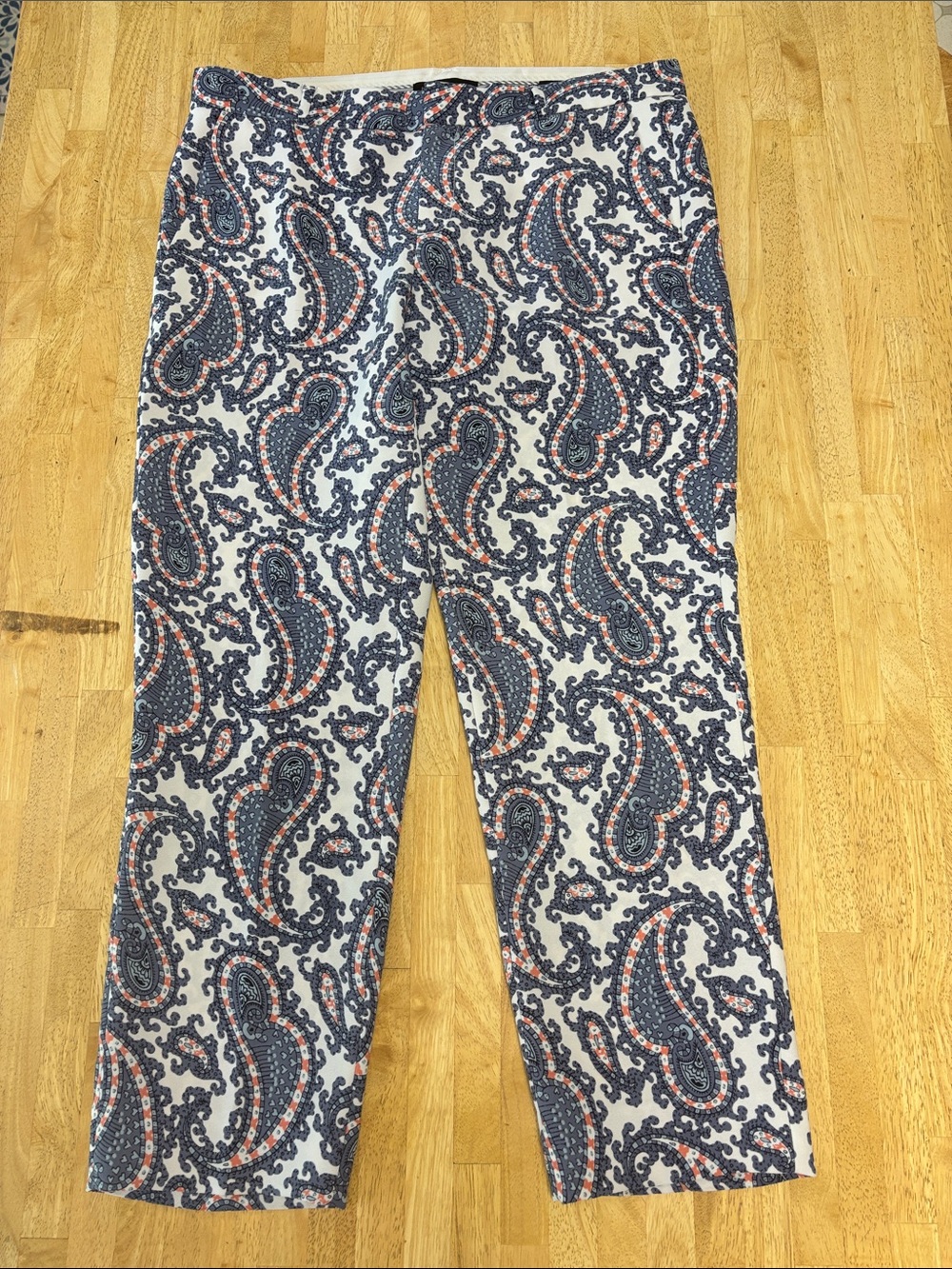 Banana Republic Avery Fit Navy White Paisley Ankle Pants w/Coral Accents